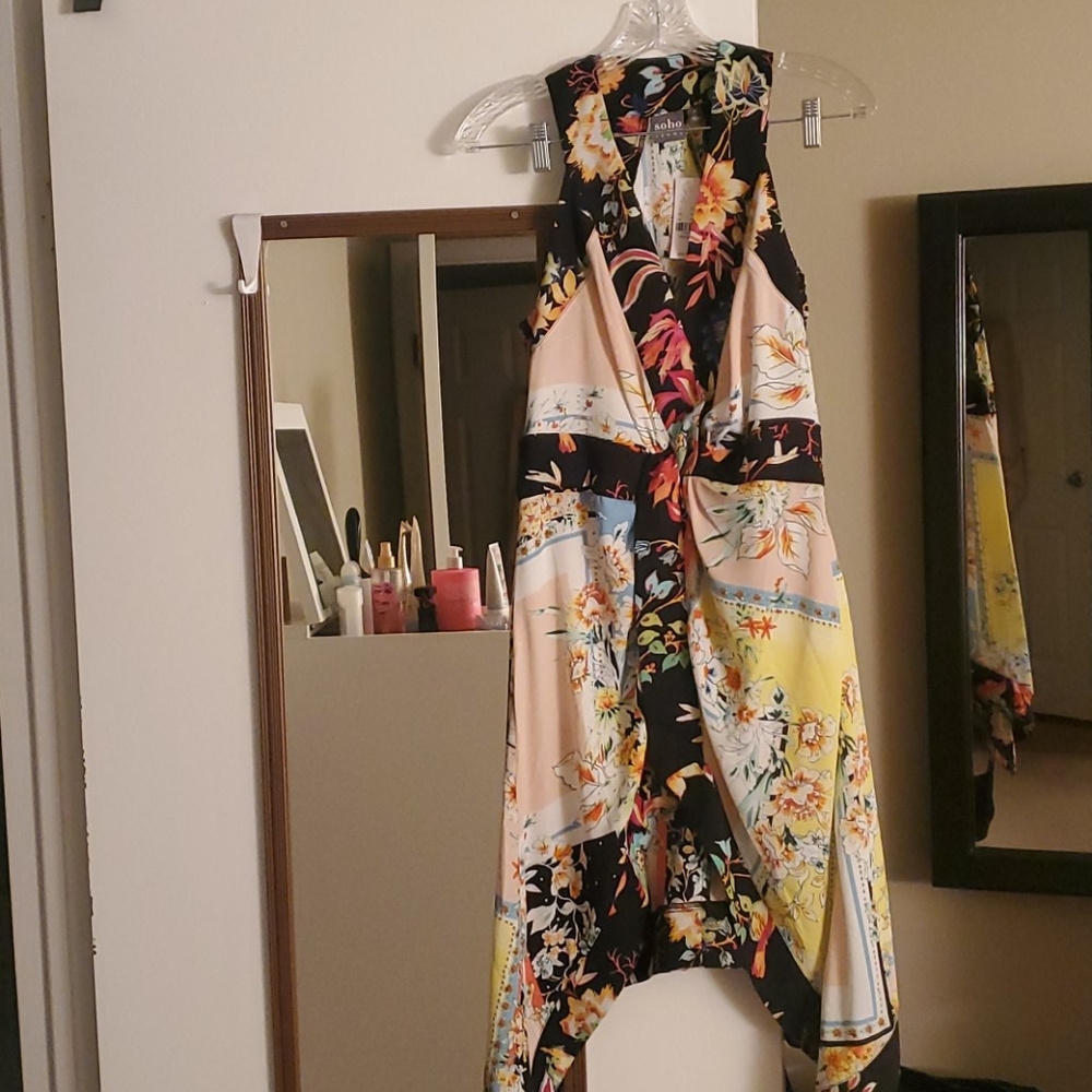 Dress top